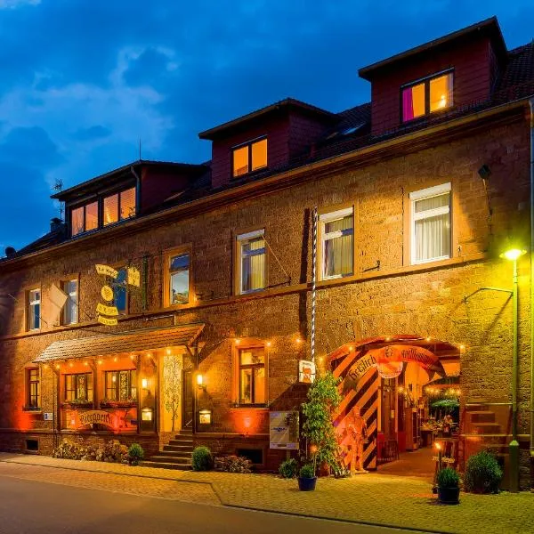 Gasthaus & Hotel Drei Lilien，位于Grünsfeld的酒店