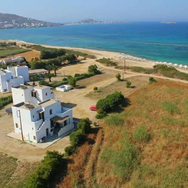 Nostos Plaka Beach，位于布拉卡的酒店