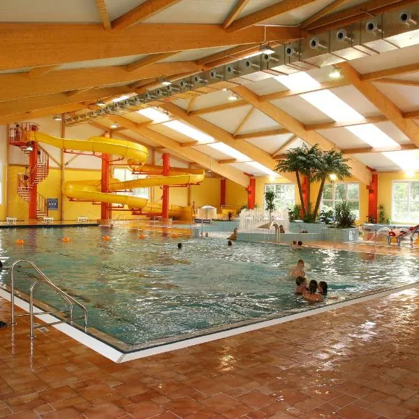诺伊鲁平运动酒店，位于林多夫的酒店