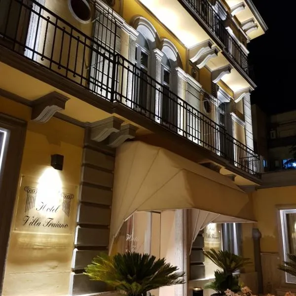 图拉真别墅酒店，位于Castelpoto的酒店