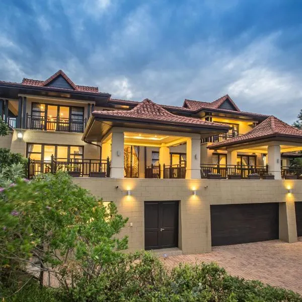 Zimbali Holiday Home-22 Acaciawood，位于Densainagar的酒店