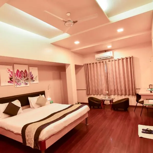 MY Bizz Hotel Sapna，位于Māngvādi的酒店