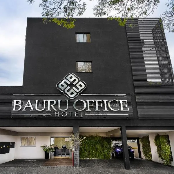 Bauru Office Hotel，位于Agudos的酒店