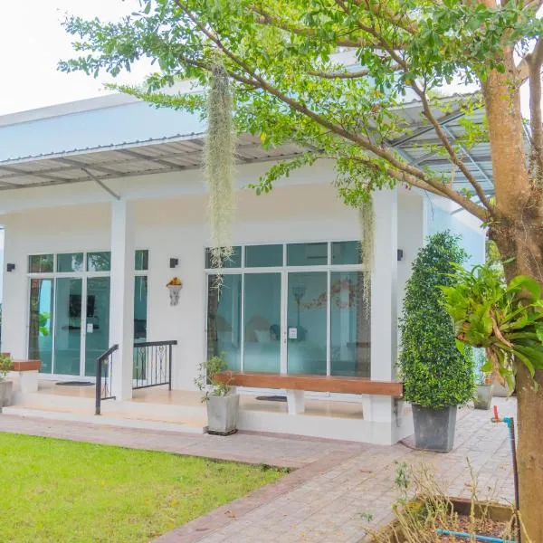 库贝度假酒店，位于尖竹汶的酒店