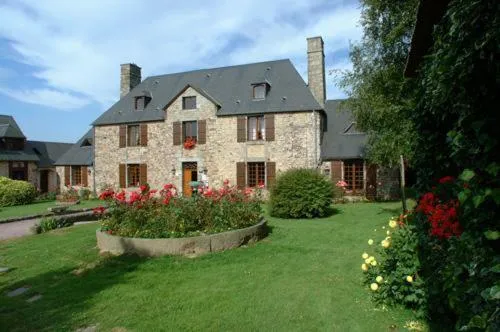 国际之家拉切丽庄园酒店，位于La Bloutière的酒店