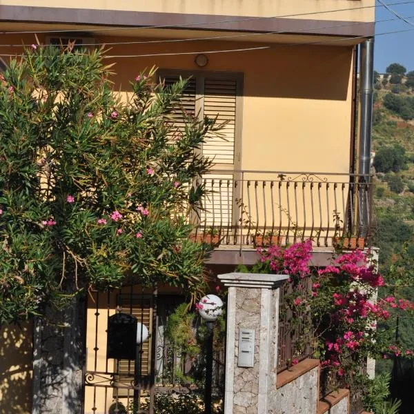 Casa dell'oleandro,位于Gallodoro的酒店