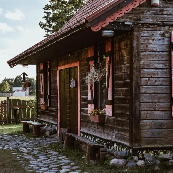 Sunny Nights Homestead Rustic House，位于Gataučiai的酒店