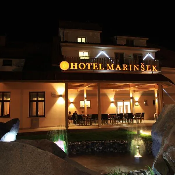 马琳酒店，位于Naklo的酒店