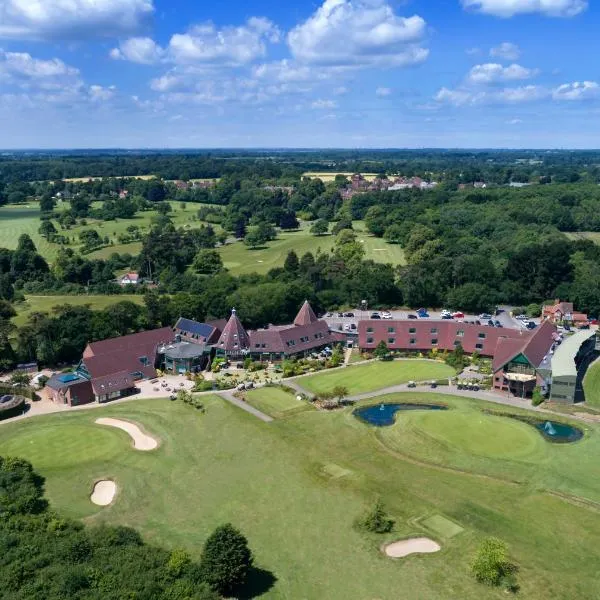 Ufford Park Resort，位于Sutton的酒店