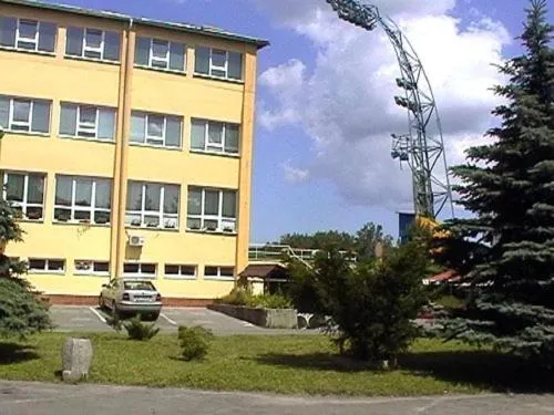 体育场酒店，位于Družstevná pri Hornáde的酒店