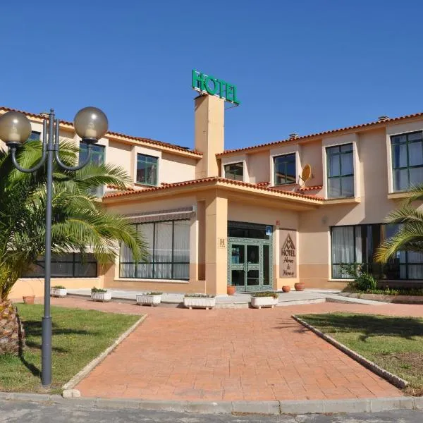 Hotel Alonso de Monroy，位于Deleitosa的酒店