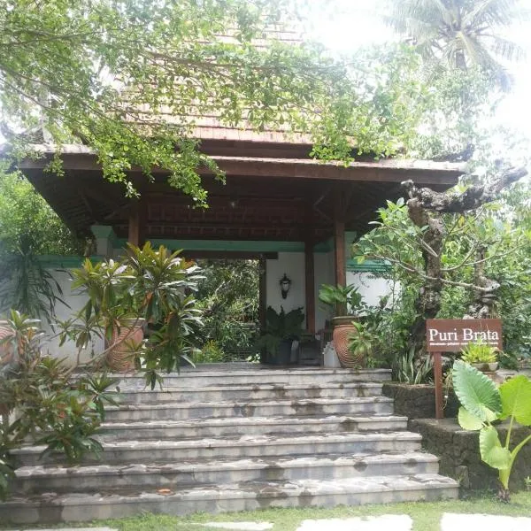 普里布拉塔度假村，位于Girijati的酒店