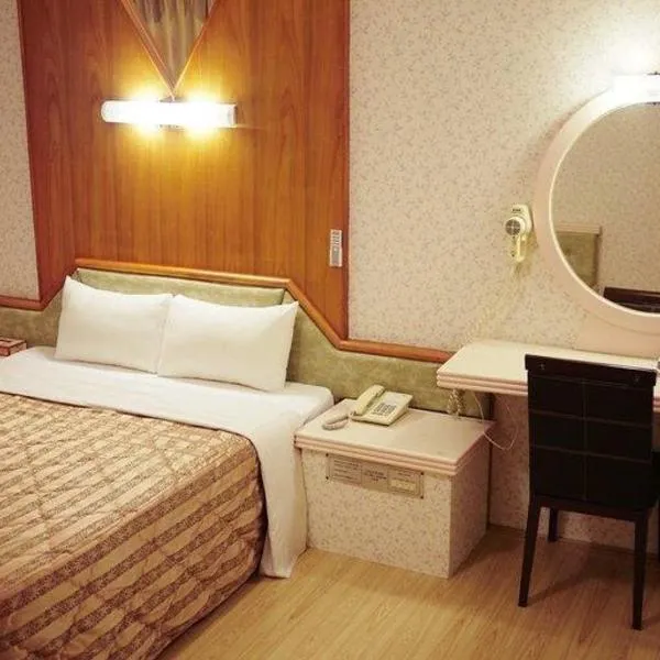 绿庭商务旅馆，位于Zaoqiao的酒店