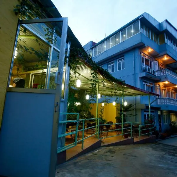 南迪尼酒店，位于Pāti Bhanjyāng的酒店