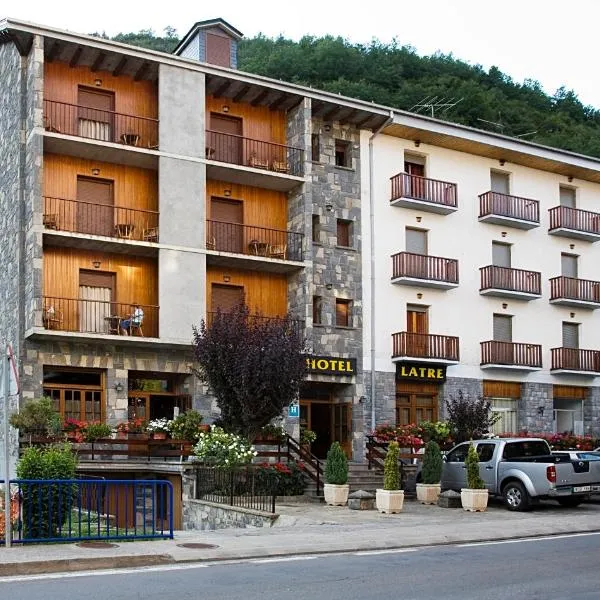 拉特莱酒店，位于Fanlo del Valle de Vío的酒店