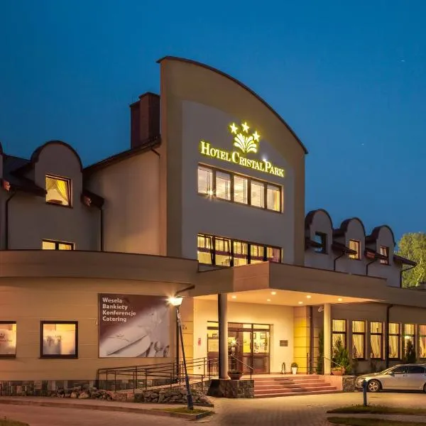 水晶公园酒店，位于Dąbrowa Tarnowska的酒店