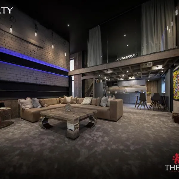 The Bells - Luxury Serviced Apartments，位于利兹的酒店