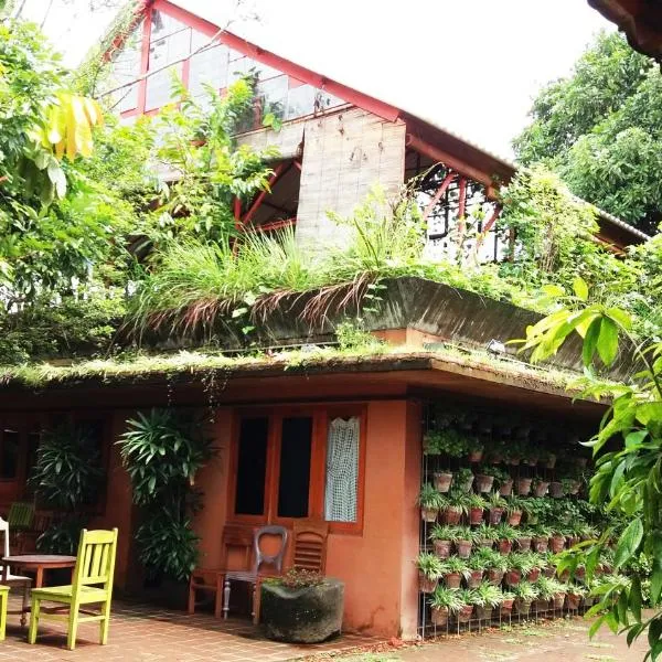 卢玛图里生态精品酒店，位于Lawean的酒店