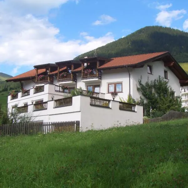 Ferienhaus Auer，位于瑙德斯的酒店