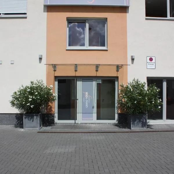 Hotel Grand Tour，位于韦瑟灵的酒店