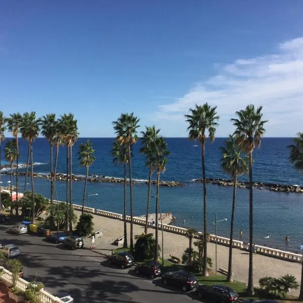 B&b note di mare，位于因佩里亚的酒店