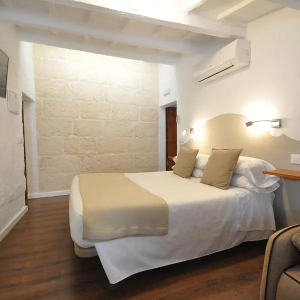 Port Antic Ciutadella by My Rooms Hotels，位于休达德亚的酒店