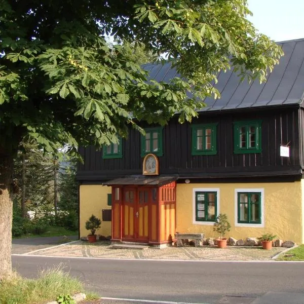 尤金都民宿，位于Potŭčky的酒店