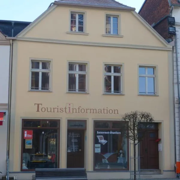 Pension & Ferienwohnung Zum Schmuckgiebel，位于Jerichow的酒店