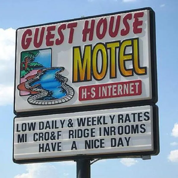 Guest House Motel Chanute，位于Erie的酒店