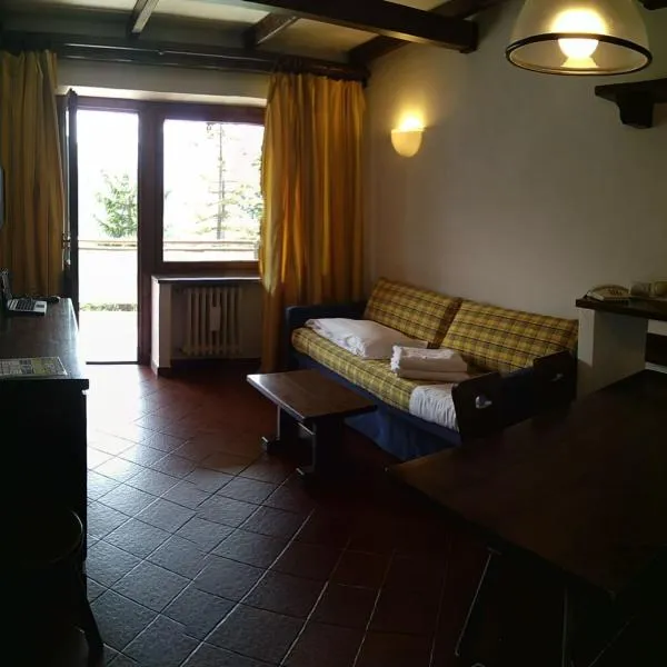 Apartment 4 Residence Palace 2，位于塞斯特雷的酒店