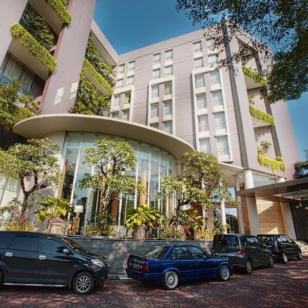 塞尔彭瑟尔滨海酒店 ，位于Parungkuda的酒店