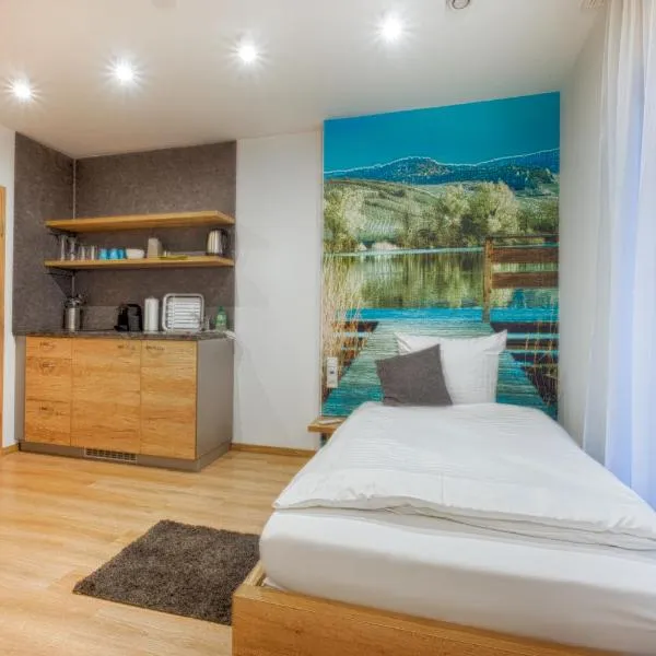 Pension Breitenauer See，位于Hößlinsülz的酒店