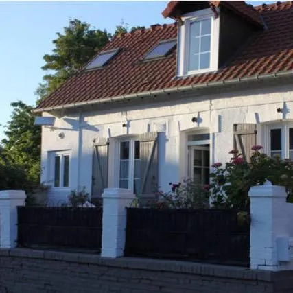 Villa Fleurs de France，位于滨海克里耶勒的酒店