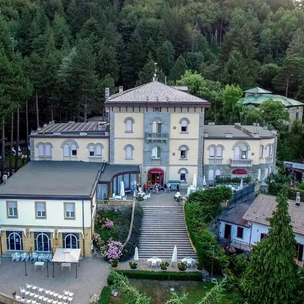 瑟斯图拉圣马可酒店，位于Rocca Corneta的酒店