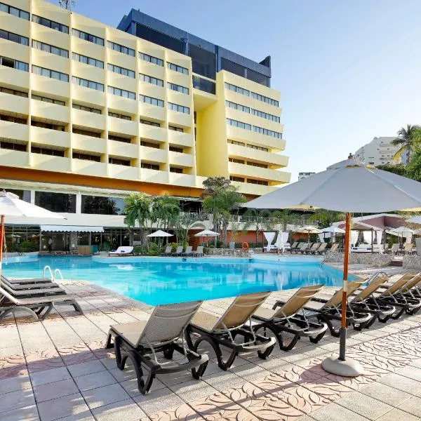 Dominican Fiesta Hotel，位于Monte Adentro的酒店