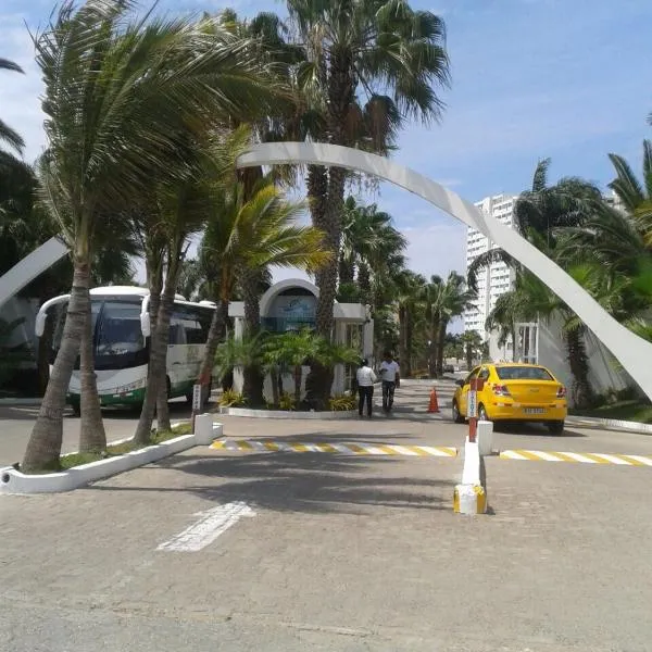 Punta Centinela Apartment，位于蓬塔布兰卡的酒店