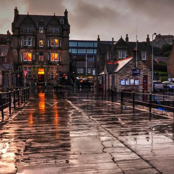 The Stromness Hotel，位于斯特罗姆内斯的酒店