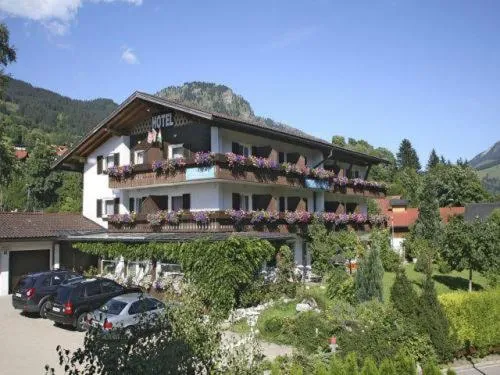 Der Malerwinkl - Alpenhotel，位于巴特欣德朗的酒店