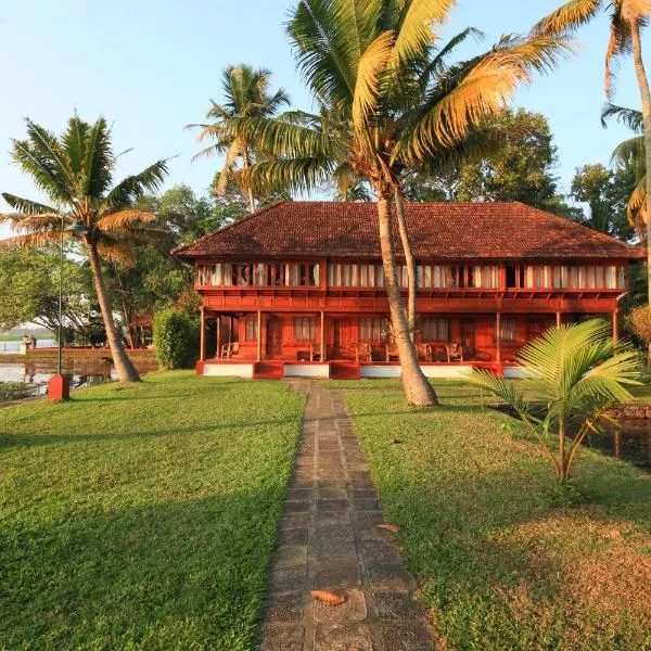 Coconut Lagoon Kumarakom- CGH Earth，位于库玛拉孔的酒店