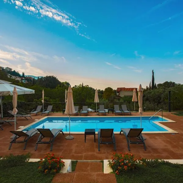 Apartmani Tabain I，位于米利尼的酒店