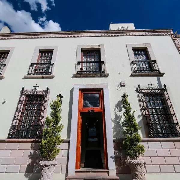 卡萨托雷斯酒店，位于萨卡特卡斯的酒店