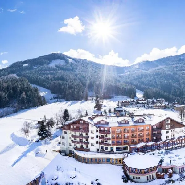 克尔克海莫霍夫高级酒店，位于巴德小基希海姆的酒店