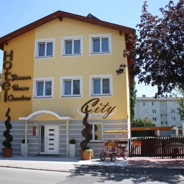 诺因基兴城市酒店 ，位于Pitten的酒店