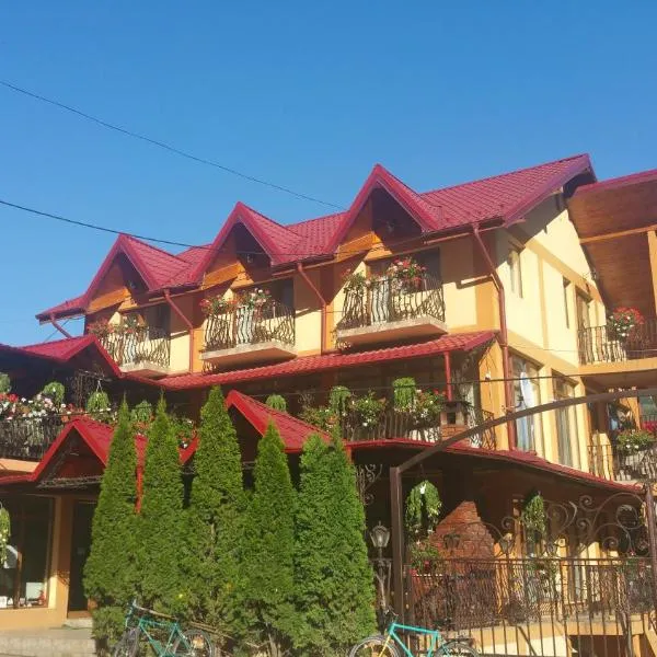 Pensiunea Rozmarin，位于Broşteni的酒店