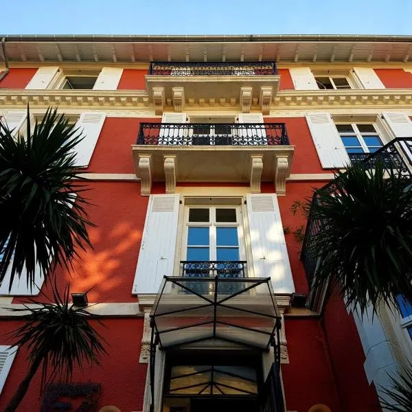 Hôtel & Espace Bien-être La Maison du Lierre，位于Chambre-dʼAmour的酒店
