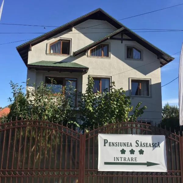 Pensiunea Saseasca，位于Măţău的酒店