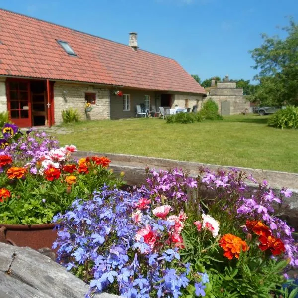 Ansumardi Farmstay,位于Kavandi的酒店