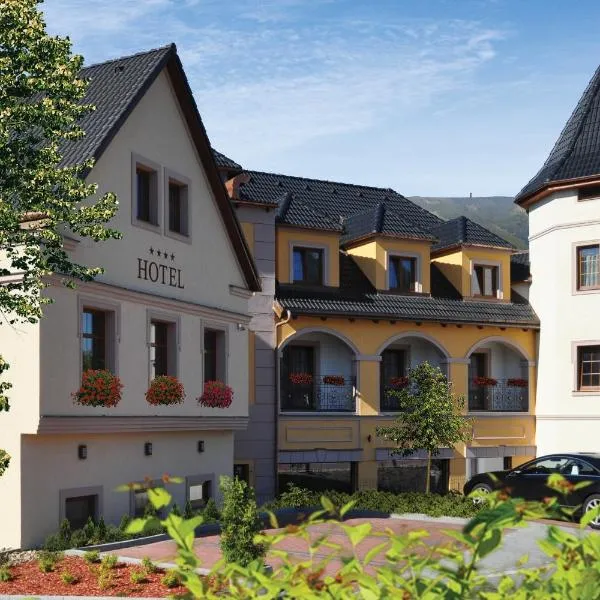 Wellness Hotel Zlatá Lípa，位于Růžová的酒店