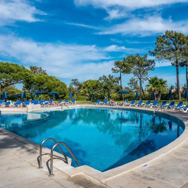 BmyGuest - Quinta do Lago Terrace Apartment II，位于金塔湖的酒店