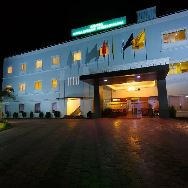 Hotel Gopalapuram International，位于Malaiyāndipattanam的酒店
